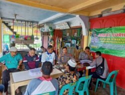 Kapolsek Dewantara Terima Keluhan Tokoh Masyarakat di Warung Kopi