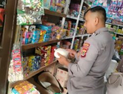 Personel Polsek Kuta Makmur Pantau Stok Sembako di Pasar Keude Krueng Manyang Kuta Makmur