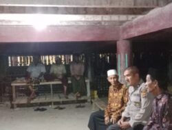 Pengamanan Shalat Tarawih, Personel Polsek Nisam Antisipasi Curanmor di Tempat Ibadah