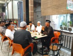 Jumat Tarawih Curhat bersama Kapolsek Muara Satu, Tokoh Agama Keluhkan Masih Ada Warga Nongkrong di Warkop Saat Shalat Tarawih