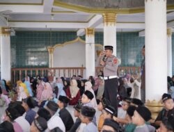 Polantas Lhokseumawe Sosialisasi Tertib Berlalu Lintas Kepada Peserta Tadris Fi Ramadhan di Masjid Al Mabrur 