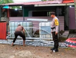 Diterjang Angin Puting Beliung, Pos Pam Wisata dan Kedai di KM 28 Gunung Salak Rusak