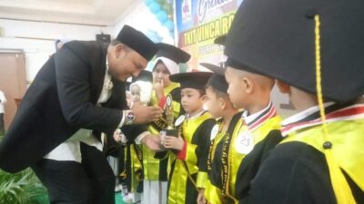 Murid TKIT Vinca Rosea Tahfizh Internasional Lhokseumawe Diwisuda