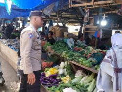 Polsek Syamtalira Bayu Pantau Stok Sembako di Pasar Tradisional