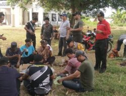 Koramil 18/BKB Kodim 0103/Aut Laksanakan Gotong Royong Bersama Warga Sambut HUT ke 78 RI