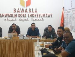 Panwaslih Lhokseumawe Gelar Sosialisasi, Wartawan Pertanyakan Pemilih Dari Luar Daerah