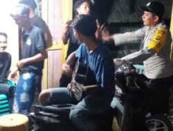 Patroli Malam Hari, Polisi Beri Himbauan Kepada Remaja di Simpang Keuramat