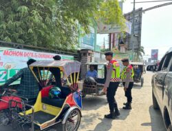 Patroli Kota Presisi, Personel Polres Lhokseumawe Sambang Lokasi Mangkal Abang Becak