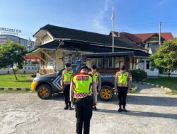 Personel Polres Lhokseumawe Patroli Jalan Kaki di Pasar Tradisional