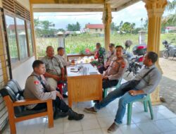 Polisi Lakukan Pengamanan Rapat Pleno Rekapitulasi Hasil Pemilu di Kecamatan Kuta Makmur