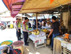 Pantau Aktivitas di Pasar Tradisional, Ini Pesan Polisi Kepeda Pedagang