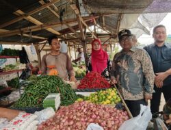 Pantau Persediaan Bahan Pokok, Pj Bupati Aceh Utara Tinjau Pasar Krueng Geukueh