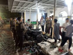 Patroli Perintis Presisi Satsamapta Polres Lhokseumawe Amankan Sholat Tarawih di Kota Lhokseumawe