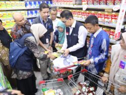 Sekda Lhokseumawe bersama BPOM Aceh Sidak Suzuya Jelang Lebaran untuk Pastikan Keamanan Pangan