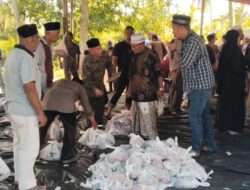 Warga Gampong Blang Crum Qurban 18 Ekor Sapi di Hari Raya Idul Adha 1445 H