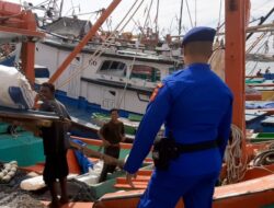 Sat Pol Air patroii di pesisir pantai Kota Lhokseumawe