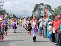 Karnaval HUT ke-79 RI di Langkahan Meriah, Plt. Camat Sampaikan Terima Kasih