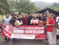 Abu Heri Berikan Bantuan untuk Masyarakat Terdampak Banjir di Trumon Raya