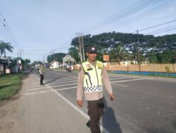 Polsek Blang Mangat Gelar Strong Point, Arus Lalu Lintas di Jalan Raya Medan-Banda Aceh Lancar