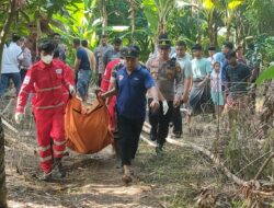 Mayat Pria Ditemukan Tergantung di Pohon Mangga, Polisi Turun Ke Lokasi dan Amankan TKP