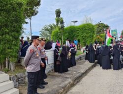 Polres Lhokseumawe Kawal Aksi Damai Peduli Palestina