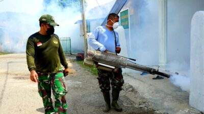 Kodim 0103/Aceh Utara Gelar Fogging untuk Cegah DBD di Lhokseumawe