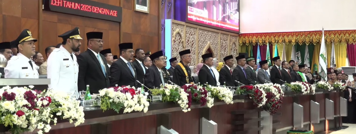 Muzakir Manaf (Muallem) dan Fadhullah (Dek Fadh) resmi dilantik pada Rabu (12/2/2025) di Gedung Dewan Perwakilan Rakyat Aceh (DPRA) pukul 10.00 WIB.