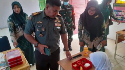 Danramil 16 Banda Sakti Pantau Distribusi Makanan Bergizi di Sekolah-sekolah