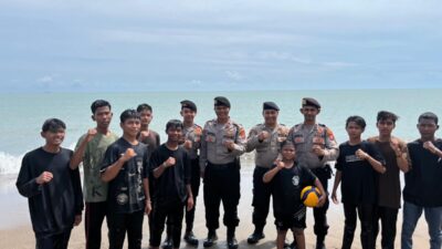Personel Sat Pamobvit Polres Lhokseumawe Tingkatkan Patroli Wisata Cegah Gangguan Kamtibmas di hari libur