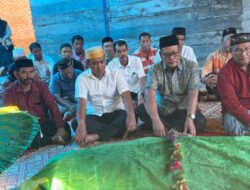 Kepedulian di Tengah Duka: Kapolres Lhokseumawe Takziah dan Menshalatkan Warga yang Wafat di Meunasah Mesjid