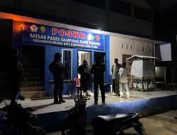 Patroli Dini Hari, Tim Star Polres Lhokseumawe Sambangi Satkamling Perkuat Keamanan Gampong