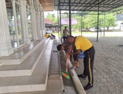 Polsek Muara Satu Gelar Bakti Religi di Masjid Baitul Huda Sambut HUT Bhayangkara ke-79