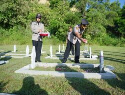 Upacara Ziarah Rombongan Dalam Rangka Memperingati Hari Bhayangkara ke-79 Tahun 2025 di TMP Blang Panjang Lhokseumawe