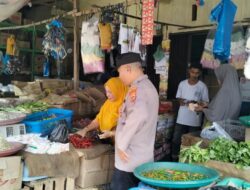 Antisipasi Lonjakan Harga Sembako, Polsek Muara Batu Laksanakan Patroli di Pasar Tradisional