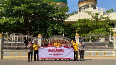 Polsek Dewantara Gelar Bakti Sosial dan Gotong Royong di Masjid Al-Ikram Sambut HUT Bhayangkara ke-79