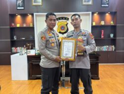 Aipda Hamjaya Terima Penghargaan Polisi Teladan Presisi dari Kapolda Aceh