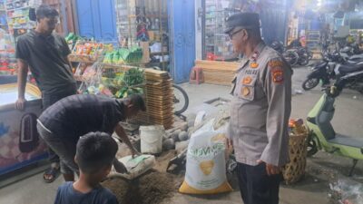 Polsek Syamtalira Bayu Laksanakan Patroli Malam, Tingkatkan Keamanan dan Jalin Komunikasi dengan Warga