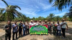 Polsek Dewantara Tanam Jagung Serentak di Dusun Glee Baro Dewantara