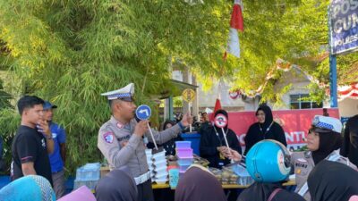 Jumat Barokah Satlantas Polres Lhokseumawe: Berbagi dan Edukasi di Tengah Operasi Patuh Seulawah 2025