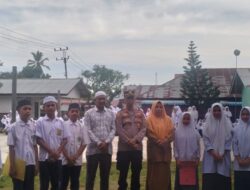 Saweu Sikula di MTs Darul Magrifah, Kapolsubsektor Banda Baro Tekankan Disiplin dan Bahaya Narkoba