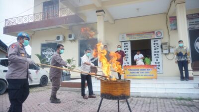 Polres Lhokseumawe Musnahkan Barang Bukti Sabu dan Ganja