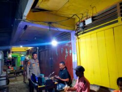 Polsek Kuta Makmur Gelar Patroli Malam, Dekati Warga untuk Cegah Gangguan Kamtibmas