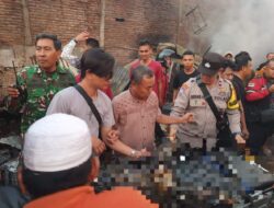 Respon Cepat Polri di Lokasi Kebakaran Lhokseumawe, Bantu Amankan TKP dan Evakuasi Korban