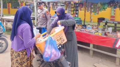 Polsek Muara Satu Sapa Warga Saat Patroli Dialogis, Wujudkan Kamtibmas yang Aman dan Humanis