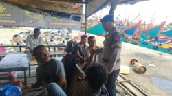 Pol Airud Polres Lhokseumawe Jalin Silaturahmi dengan Nelayan di PPI Pusong Lama