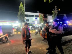 Patroli Presisi Sambangi Petugas Parkir, Ajak Bersama Jaga Keamanan Kota