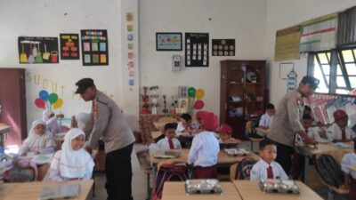 Polsek Muara Dua Monitoring Program Makan Bergizi Gratis untuk Ribuan Siswa dan Ibu Balita