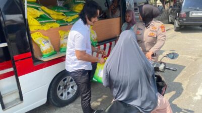 Sat Binmas Polres Lhokseumawe Gelar Pasar Murah Beras SPHP, Bantu Ringankan Beban Masyarakat