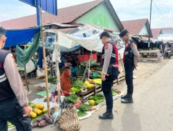 Samapta Polres Lhokseumawe Patroli Pasar Tradisional, Cegah Premanisme dan Jaga Rasa Aman Pedagang
