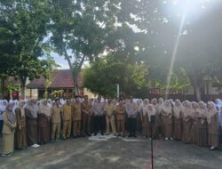 Kapolsek Sawang Jadi Pembina Upacara di SMPN 2 Sawang, Ajak Pelajar Jauhi Narkoba dan Kenakalan Remaja